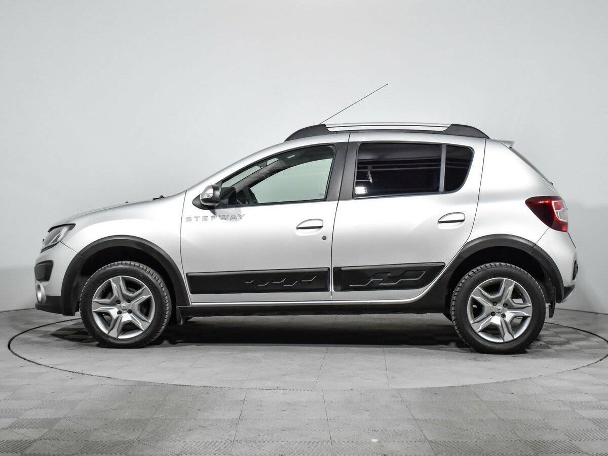 Renault Sandero 2017 года с пробегом. Фото: #7