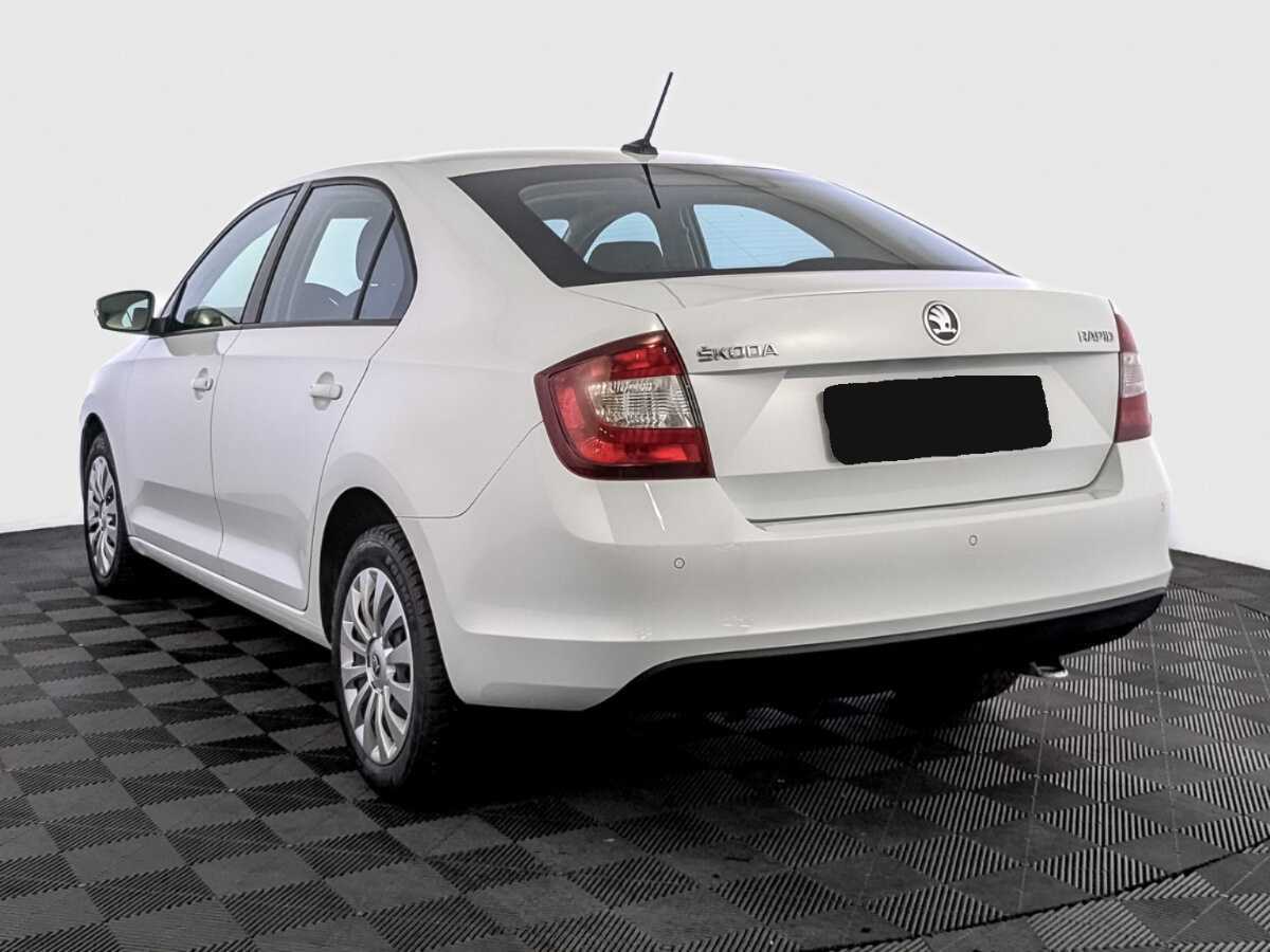 Skoda Rapid 2019 года с пробегом. Фото: #6