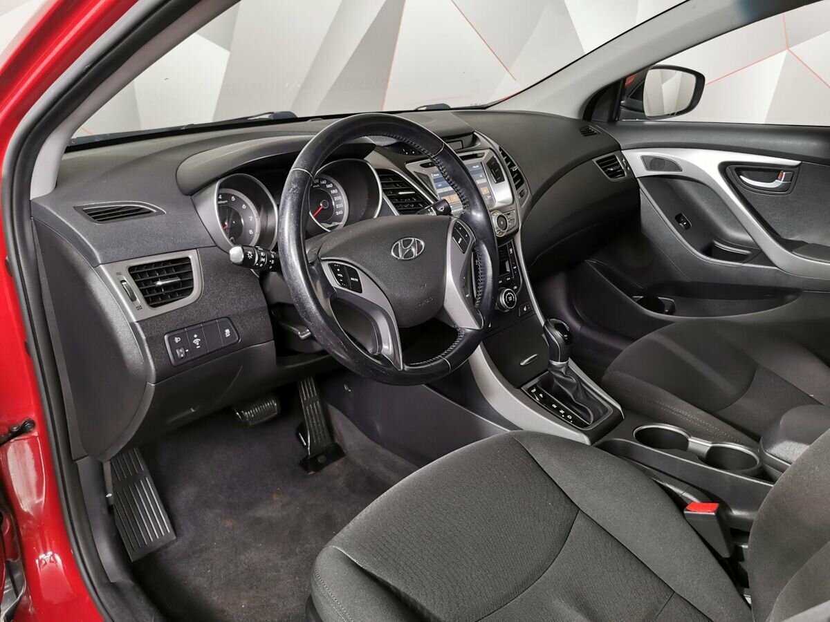 Hyundai Elantra 2015 года с пробегом. Фото: #13