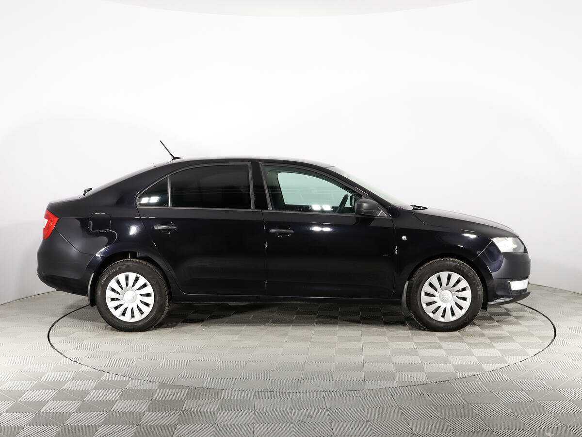 Skoda Rapid 2017 года с пробегом. Фото: #4