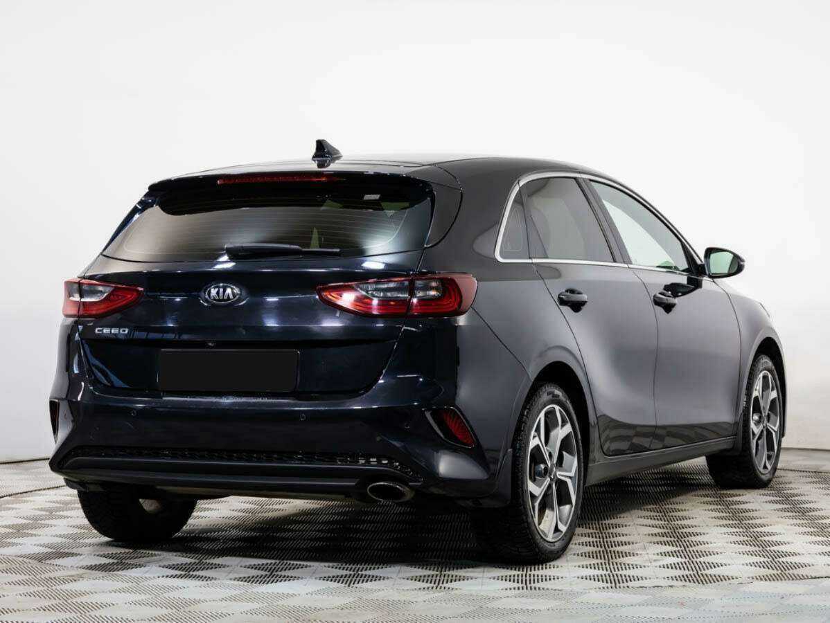 Kia Ceed 2020 года с пробегом. Фото: #3