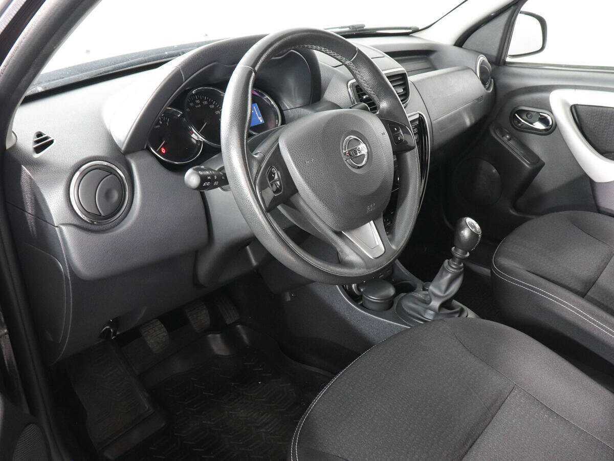 Nissan Terrano 2018 года с пробегом. Фото: #8
