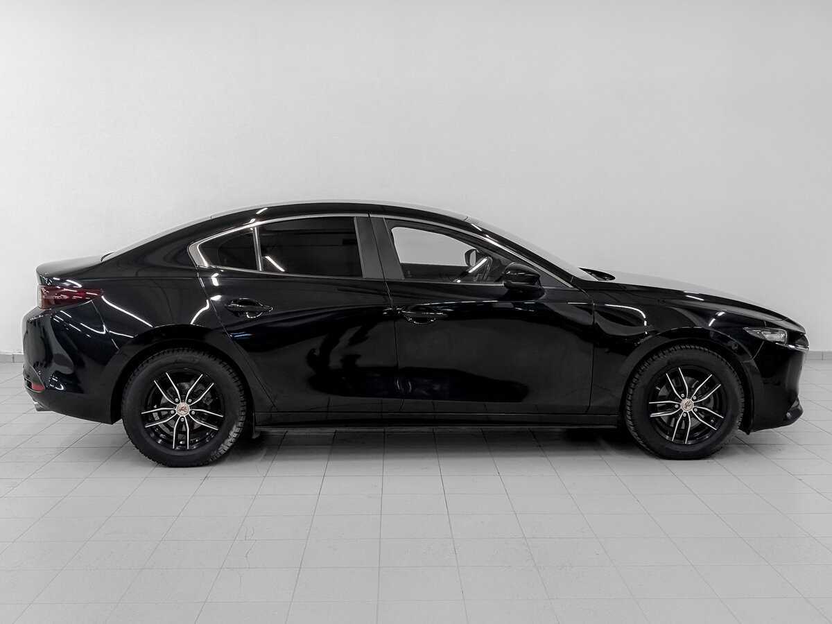 Mazda 3 2019 года с пробегом. Фото: #3