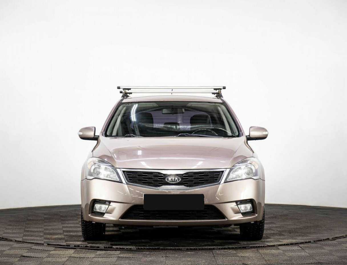 Kia Ceed 2012 года с пробегом. Фото: #1