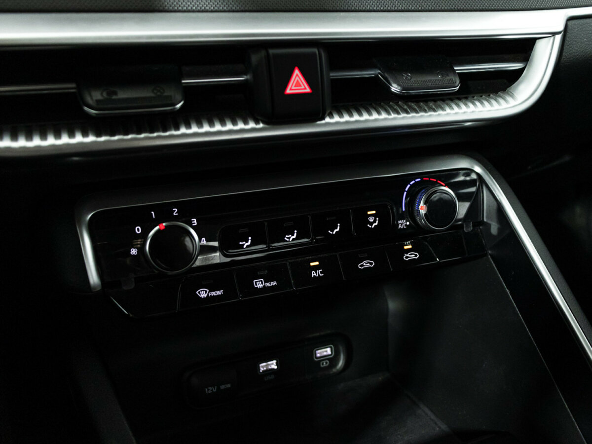 Kia K5 2020 года с пробегом. Фото: #16