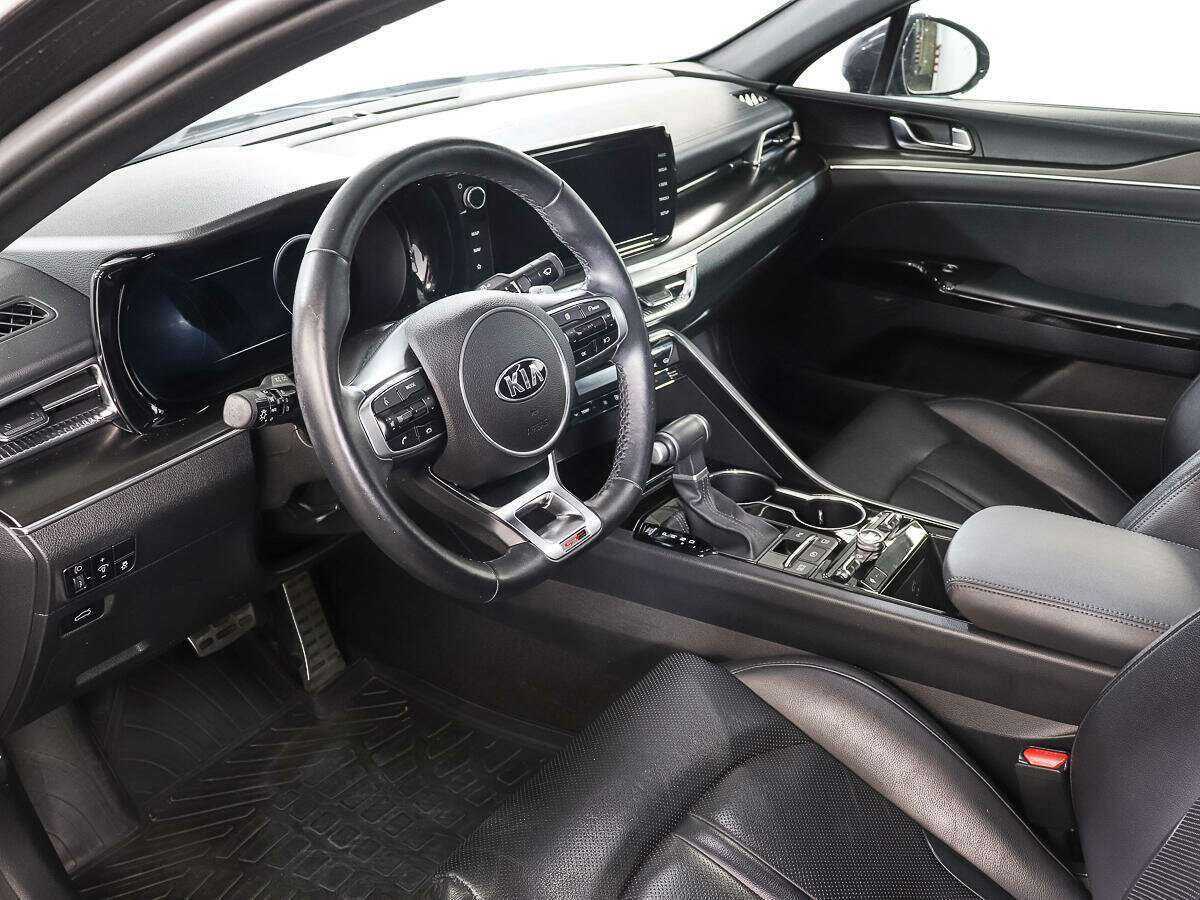 Kia K5 2021 года с пробегом. Фото: #12