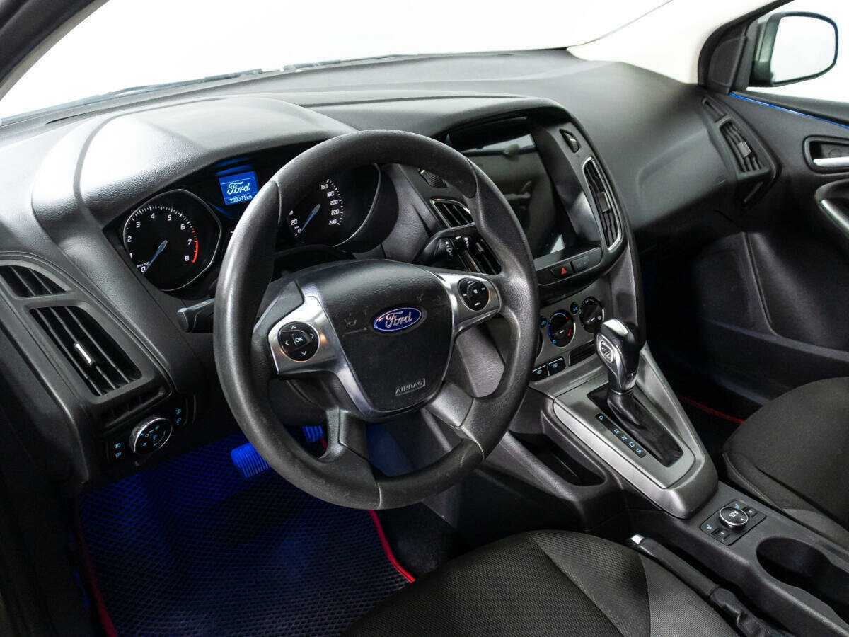 Ford Focus 2012 года с пробегом. Фото: #10
