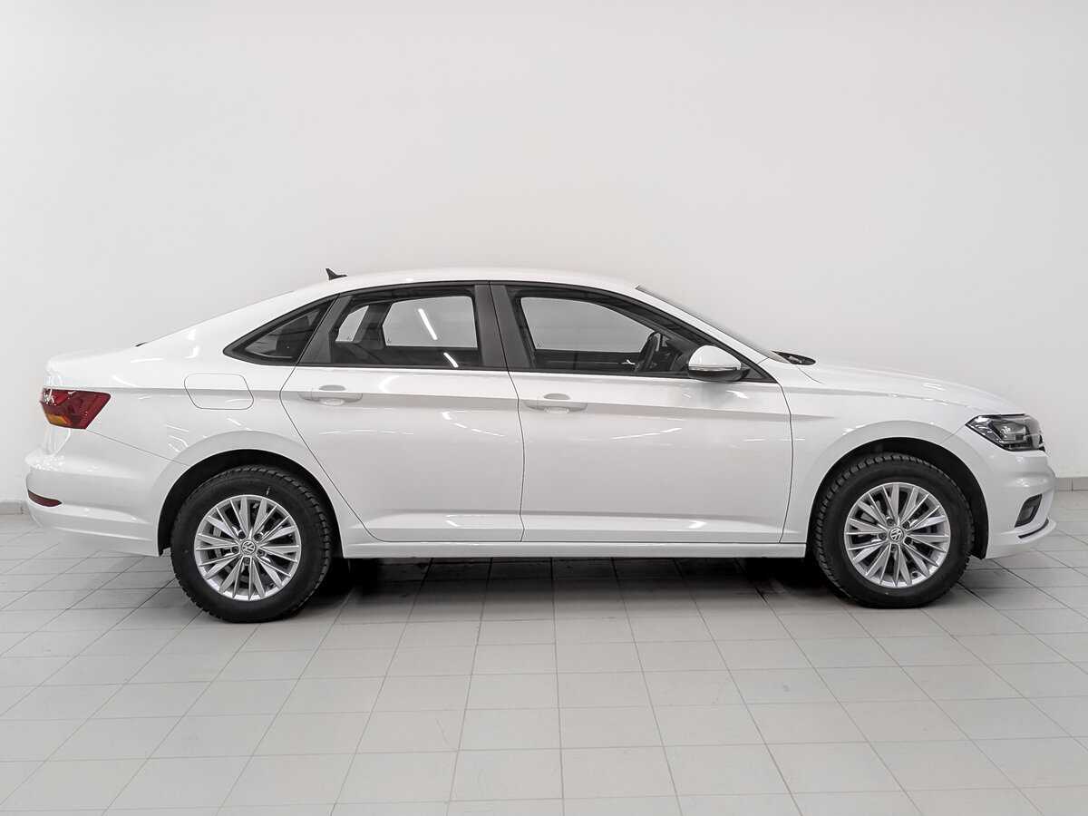 Volkswagen Jetta 2020 года с пробегом. Фото: #3