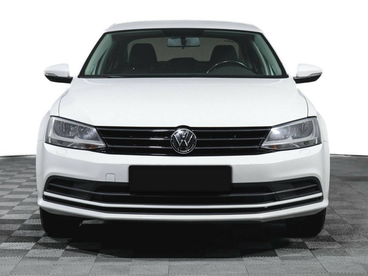 Volkswagen Jetta 2016 года с пробегом. Фото: #1