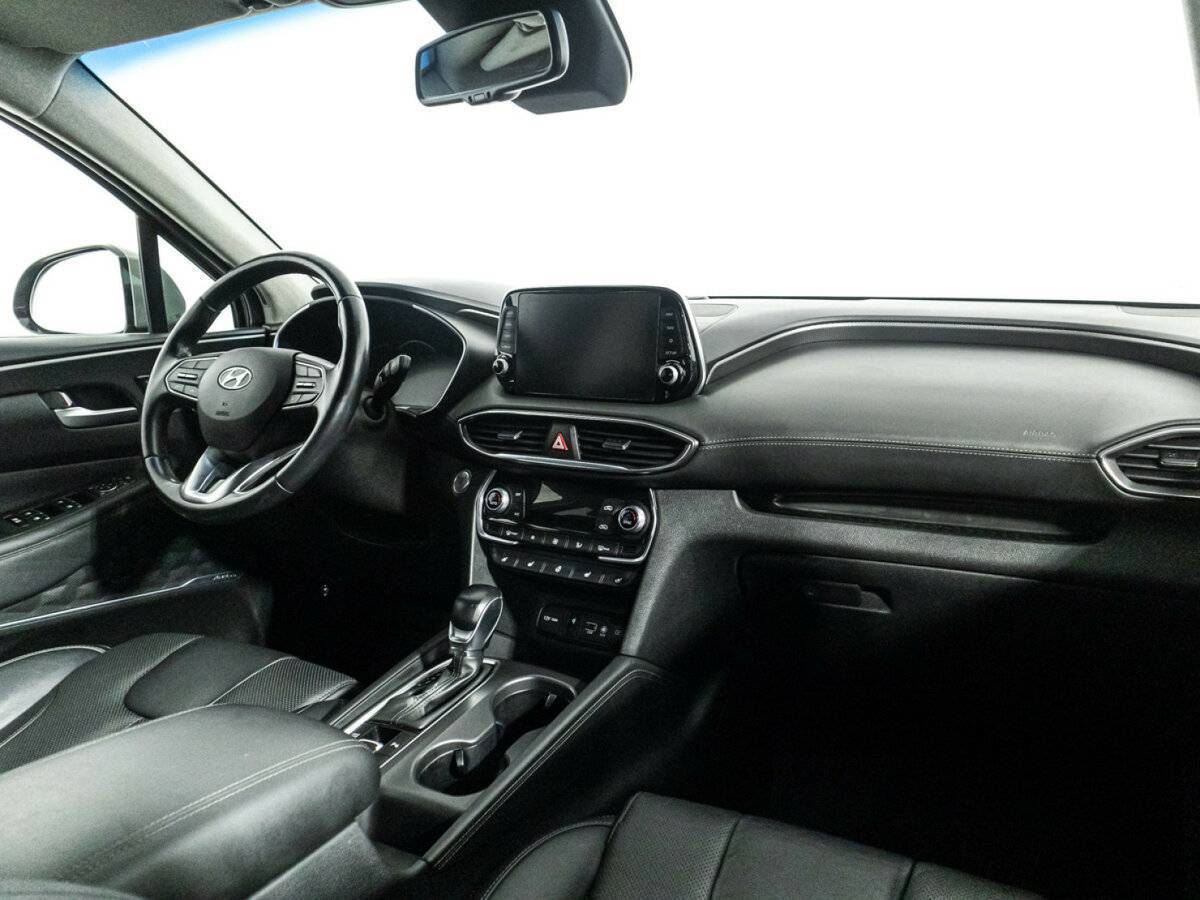 Hyundai Santa Fe 2019 года с пробегом. Фото: #8
