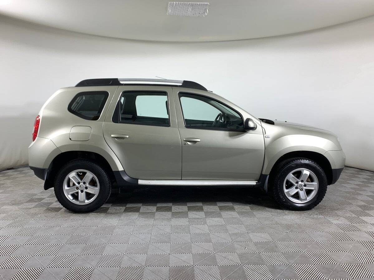 Renault Duster 2013 года с пробегом. Фото: #3