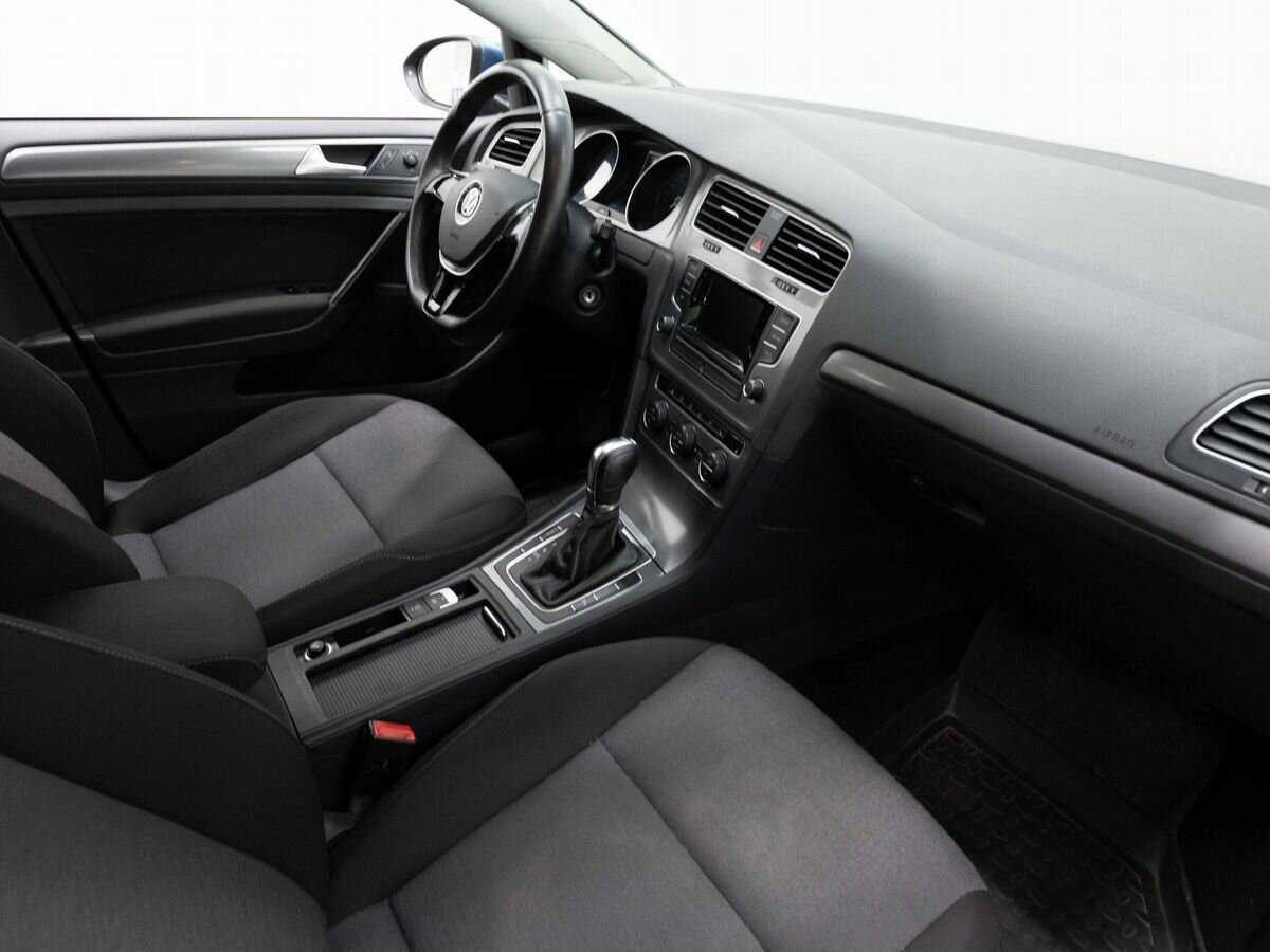 Volkswagen Golf 2013 года с пробегом. Фото: #10