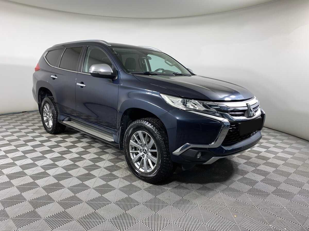 Mitsubishi Pajero Sport 2018 года с пробегом. Фото: #2