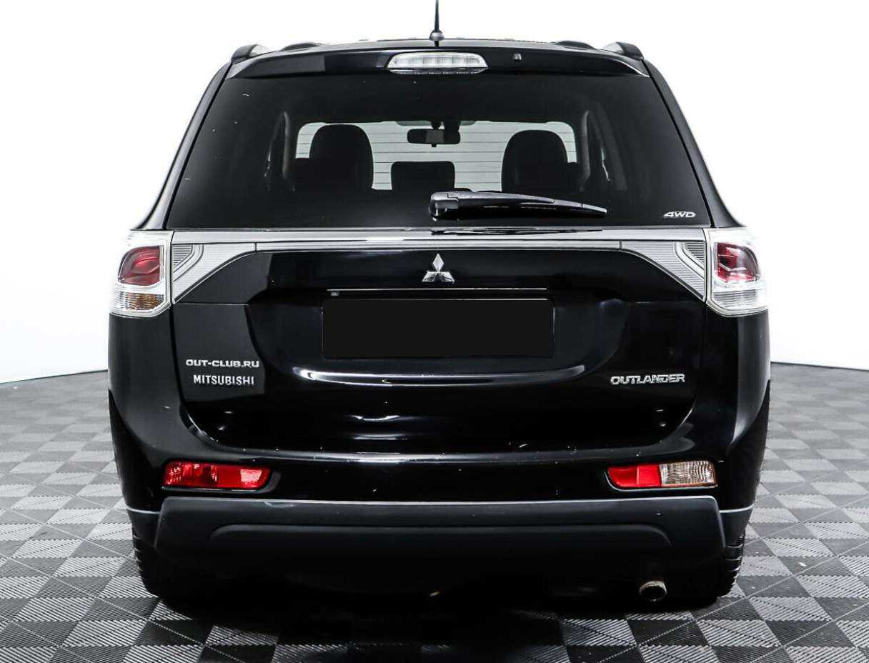 Mitsubishi Outlander 2012 года с пробегом. Фото: #5