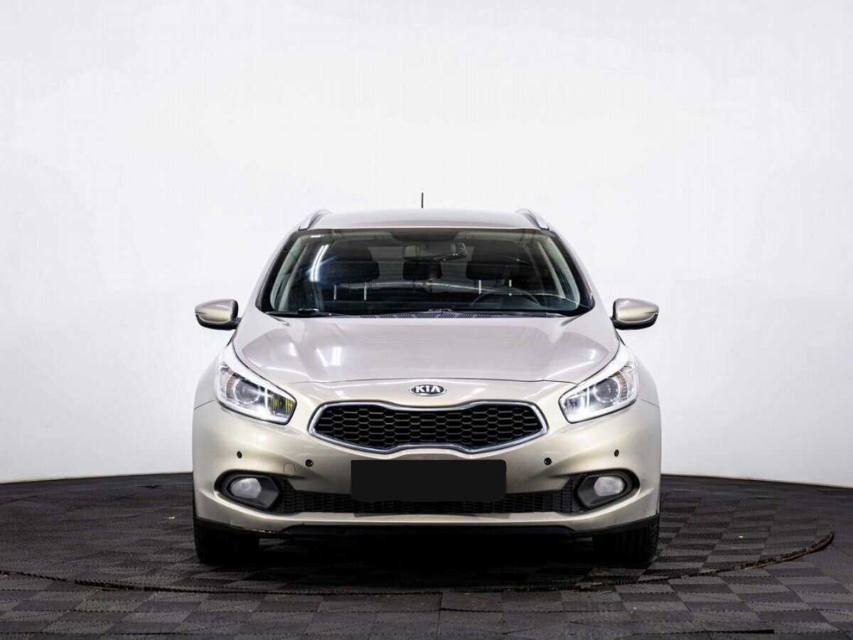 Kia Ceed 2013 года с пробегом. Фото: #1