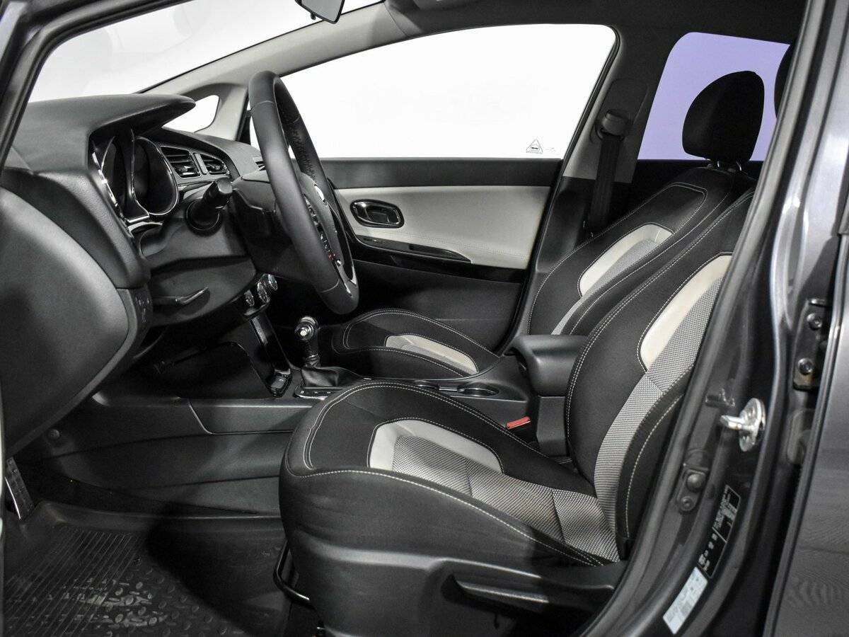 Kia Ceed 2014 года с пробегом. Фото: #9