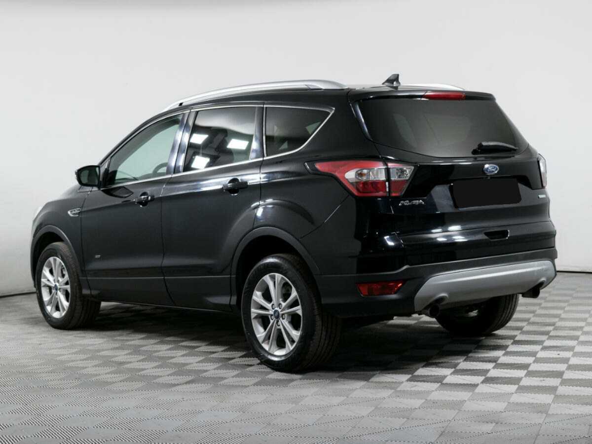 Ford Kuga 2017 года с пробегом. Фото: #4