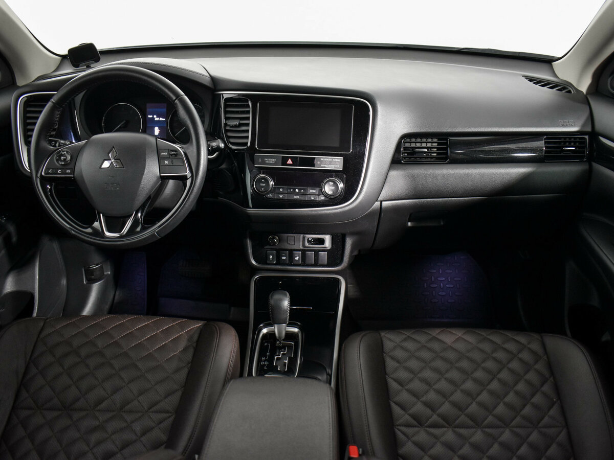 Mitsubishi Outlander 2019 года с пробегом. Фото: #9