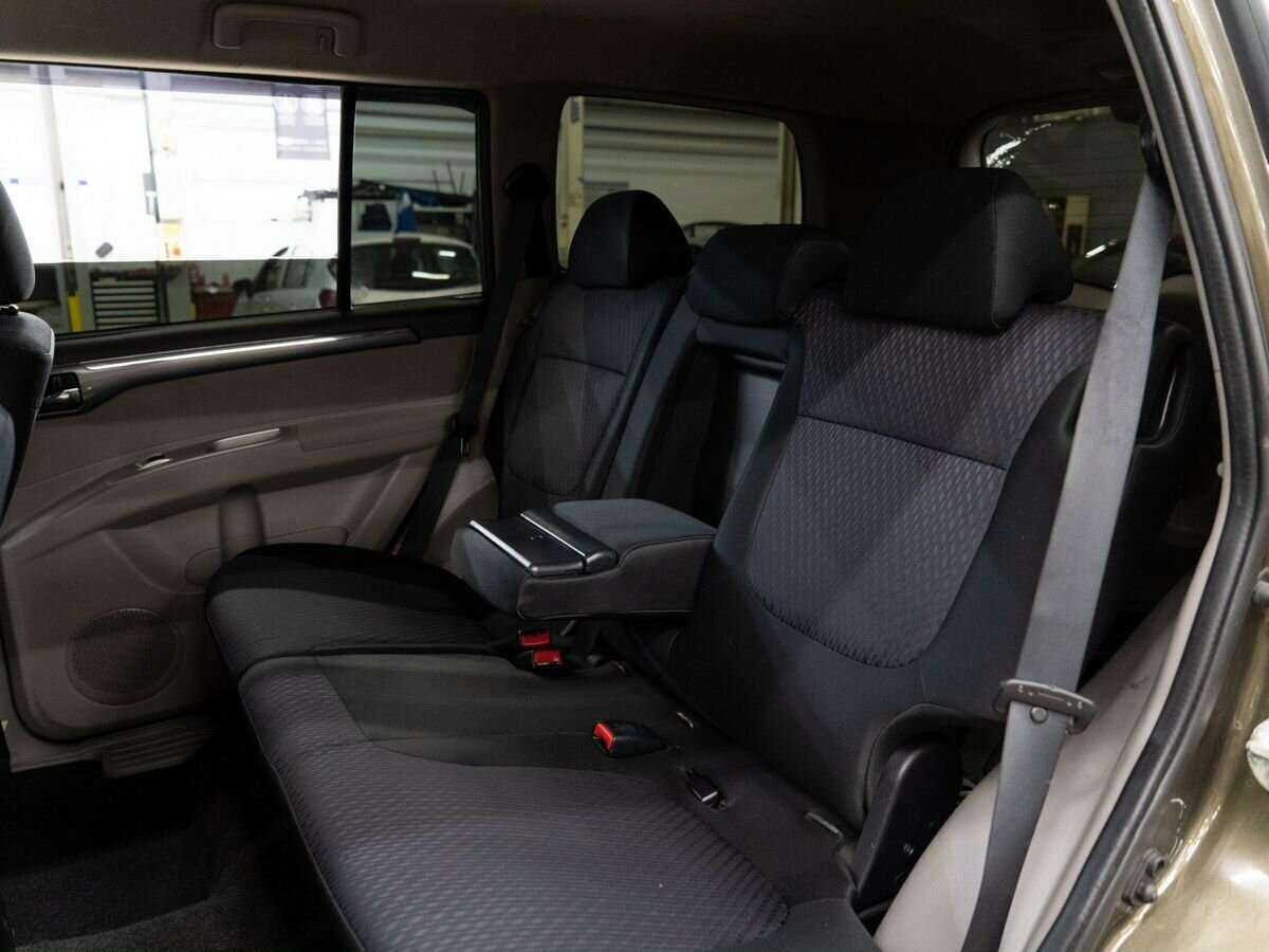 Mitsubishi Pajero Sport 2014 года с пробегом. Фото: #6