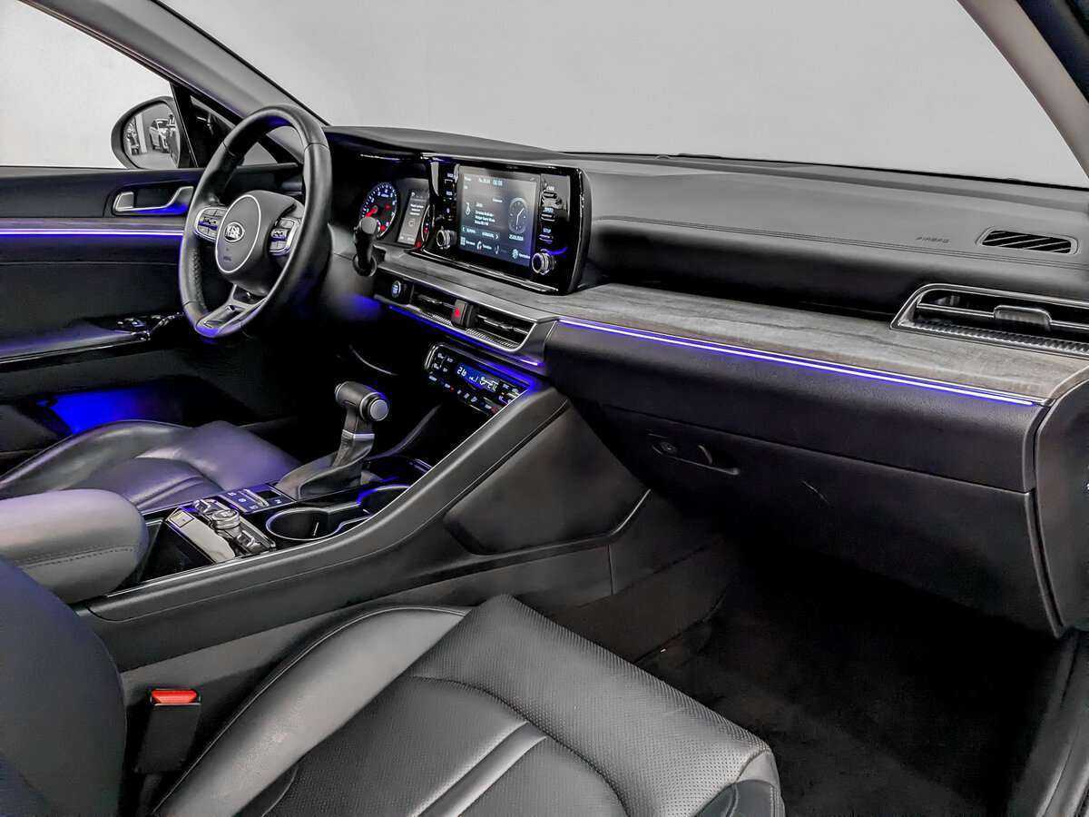 Kia K5 2021 года с пробегом. Фото: #10