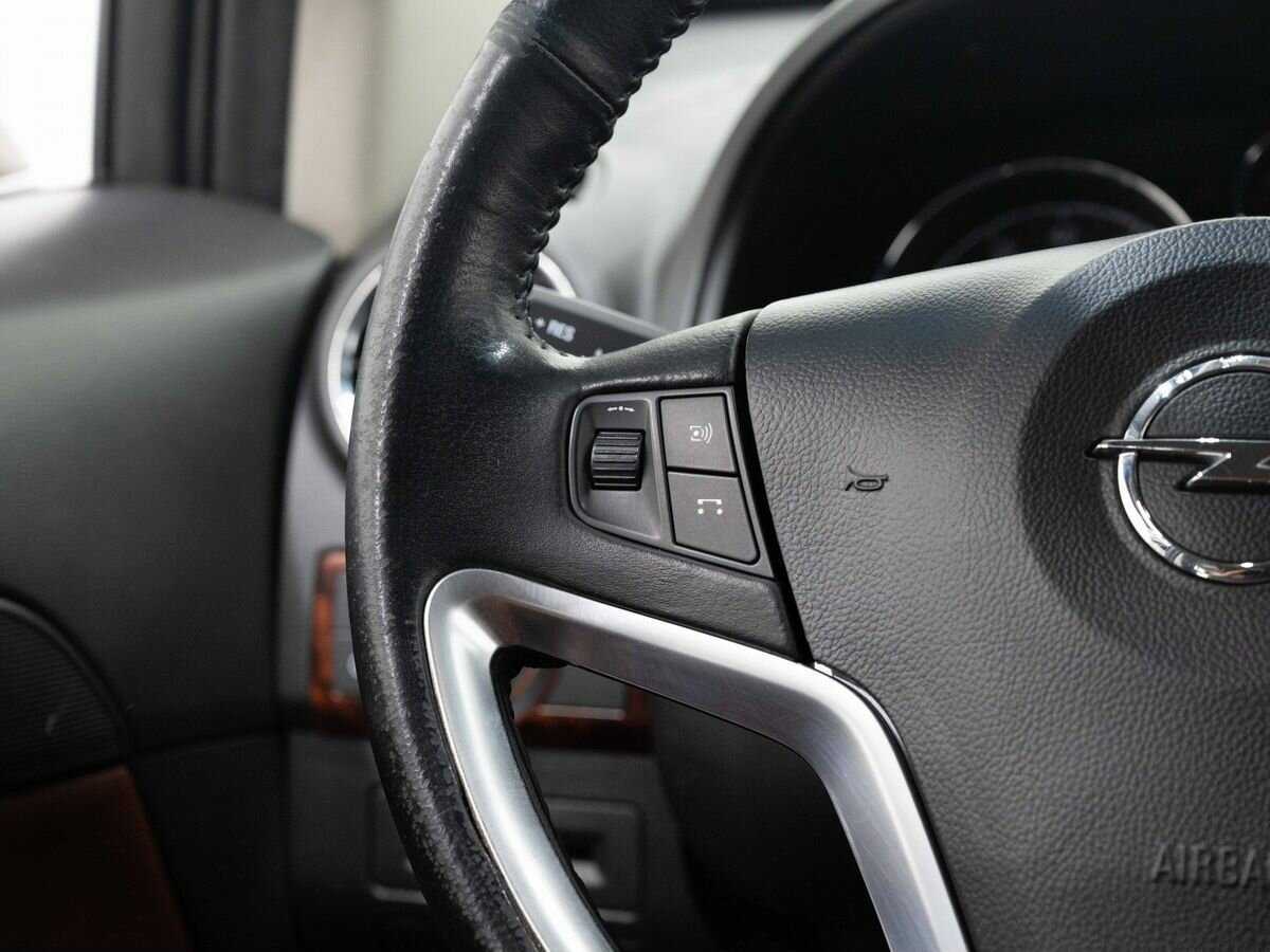 Opel Antara 2014 года с пробегом. Фото: #16