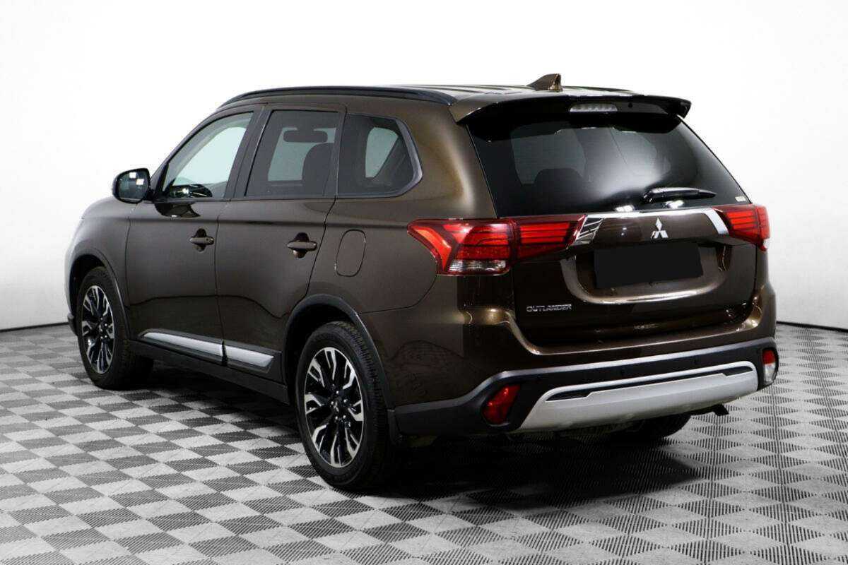 Mitsubishi Outlander 2022 года с пробегом. Фото: #6