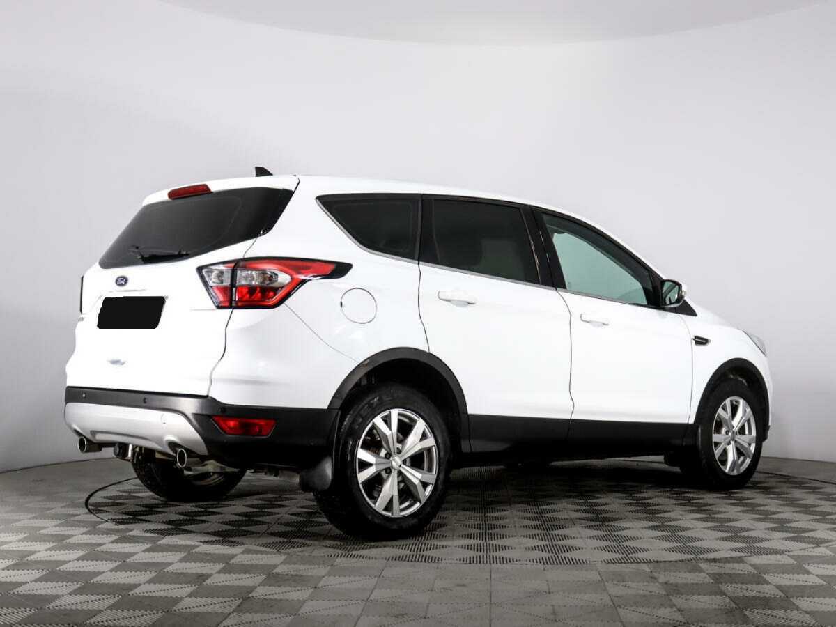 Ford Kuga 2018 года с пробегом. Фото: #4