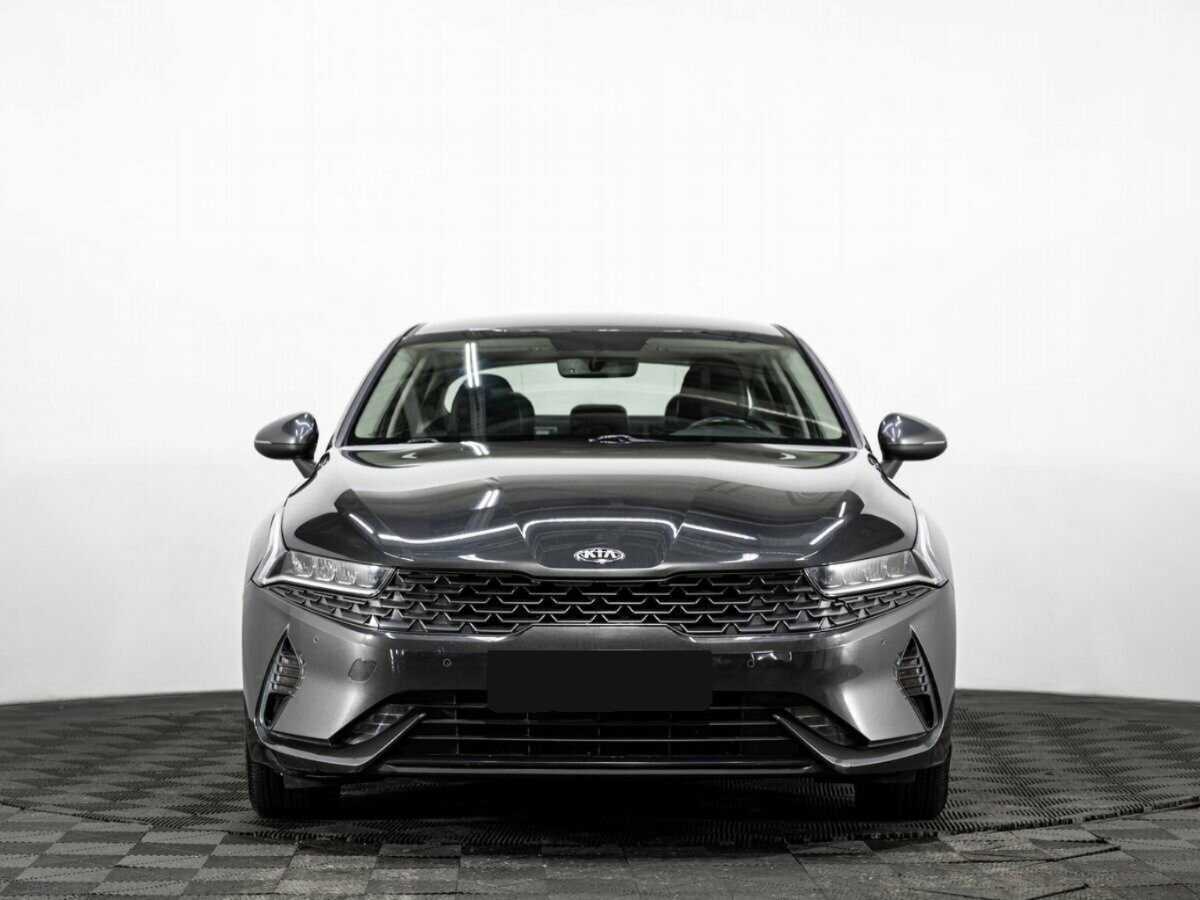Kia K5 2021 года с пробегом. Фото: #1