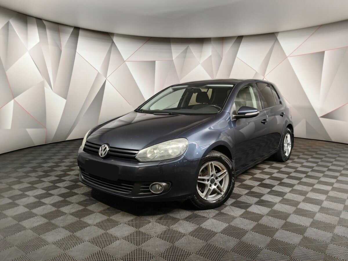 Volkswagen Golf 2012 года с пробегом. Посмотреть фото