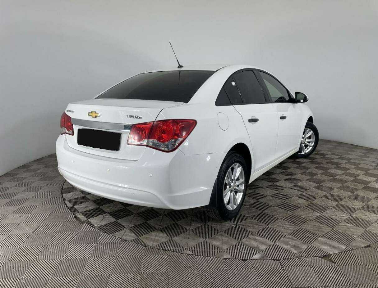 Chevrolet Cruze 2014 года с пробегом. Фото: #5