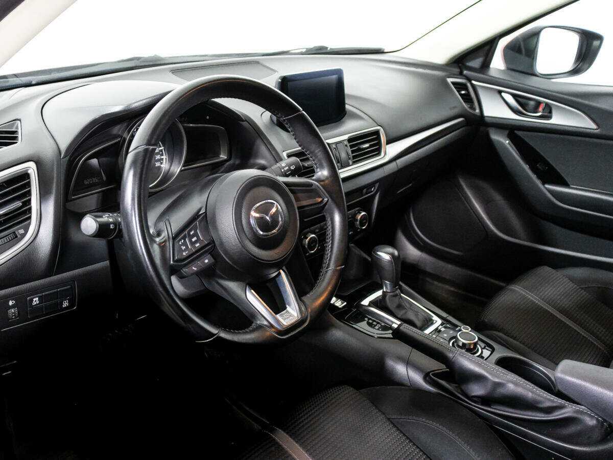Mazda 3 2016 года с пробегом. Фото: #10