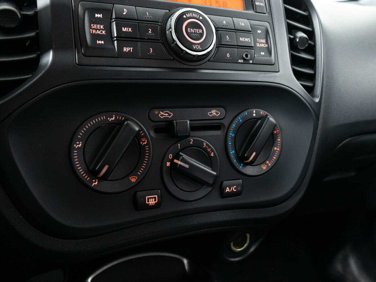 Nissan Juke 2014 года с пробегом. Фото: #14