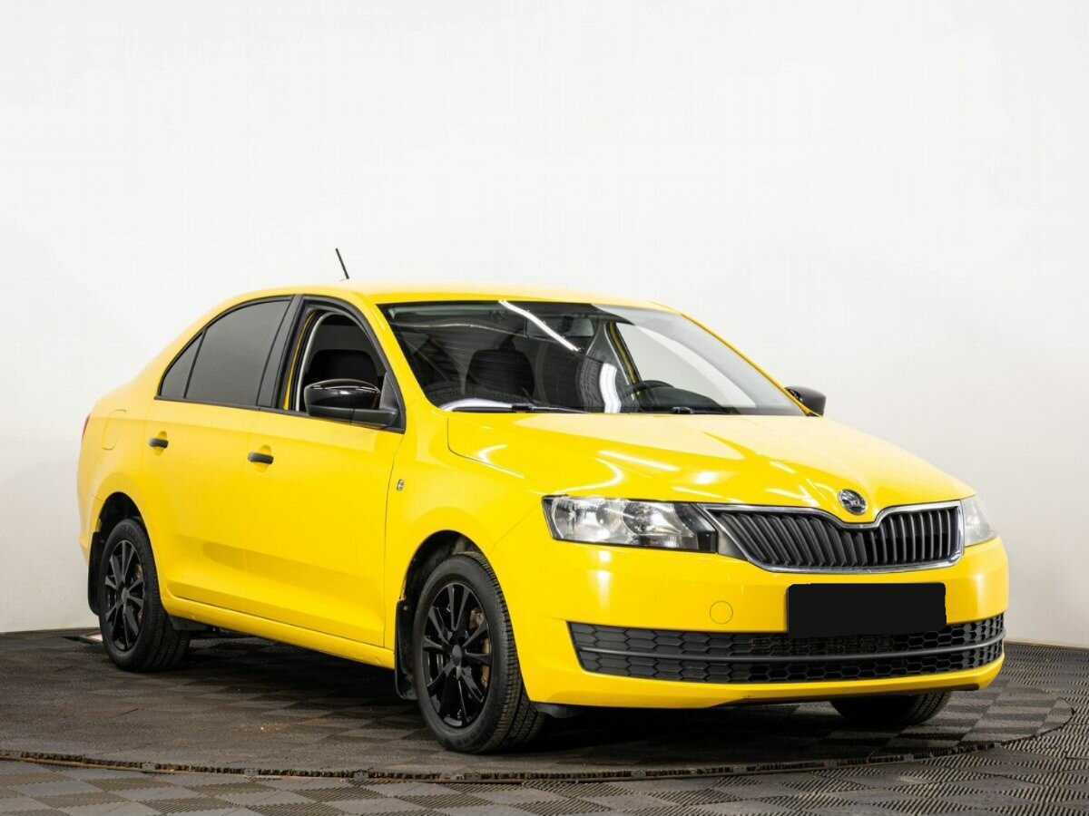 Skoda Rapid 2017 года с пробегом. Фото: #2