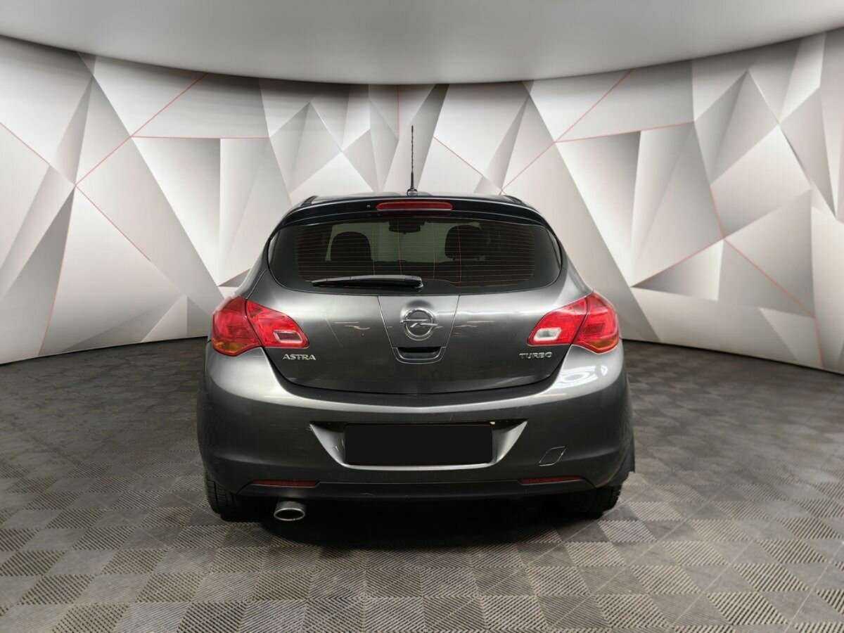 Opel Astra 2012 года с пробегом. Фото: #7