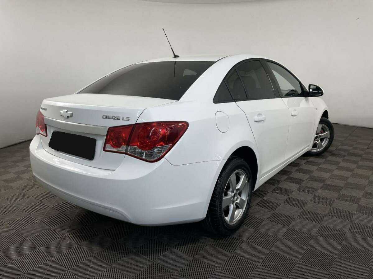 Chevrolet Cruze 2012 года с пробегом. Фото: #4