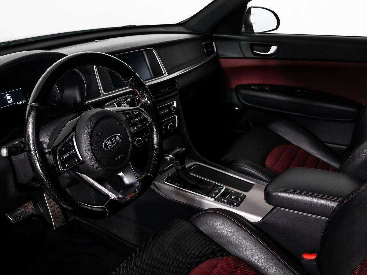 Kia Optima 2019 года с пробегом. Фото: #8