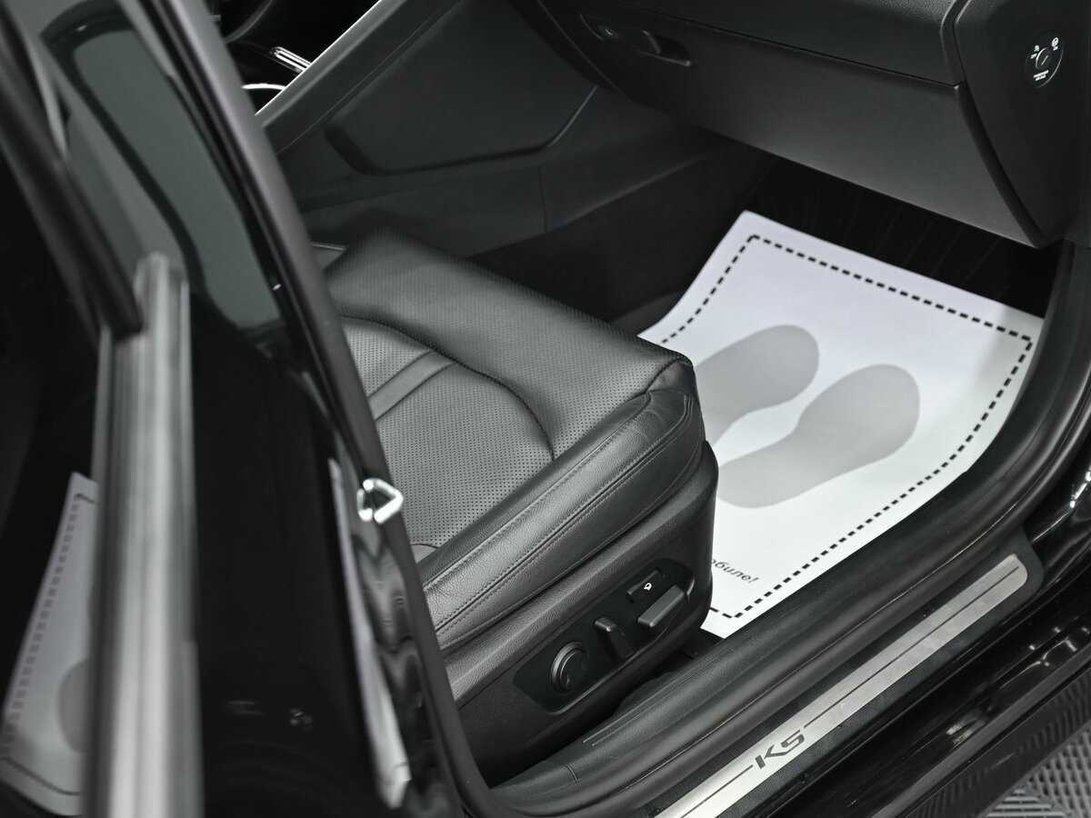 Kia K5 2020 года с пробегом. Фото: #15