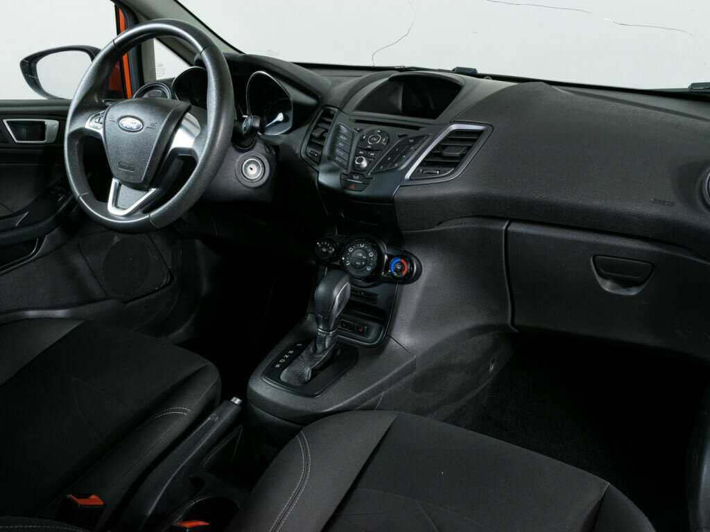 Ford Fiesta 2019 года с пробегом. Фото: #8