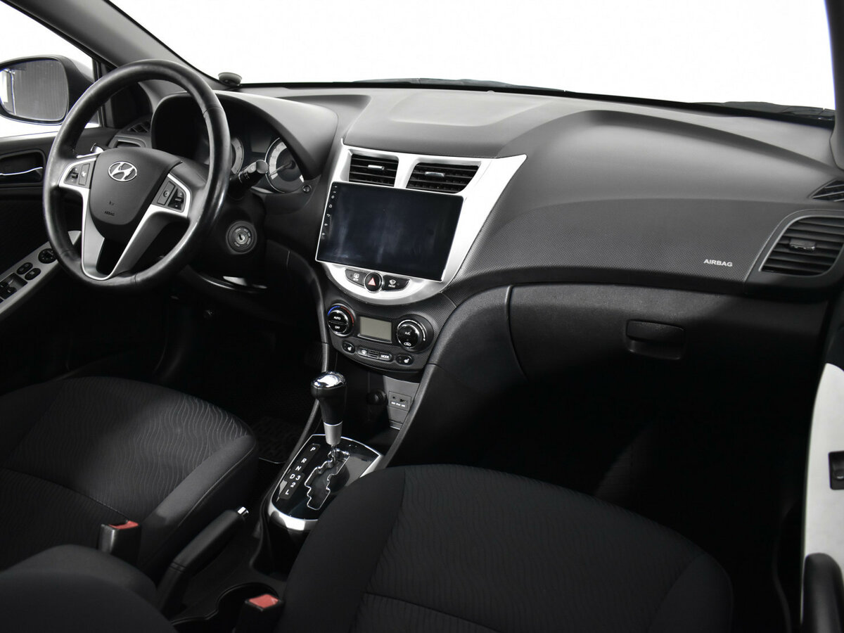 Hyundai Solaris 2013 года с пробегом. Фото: #9
