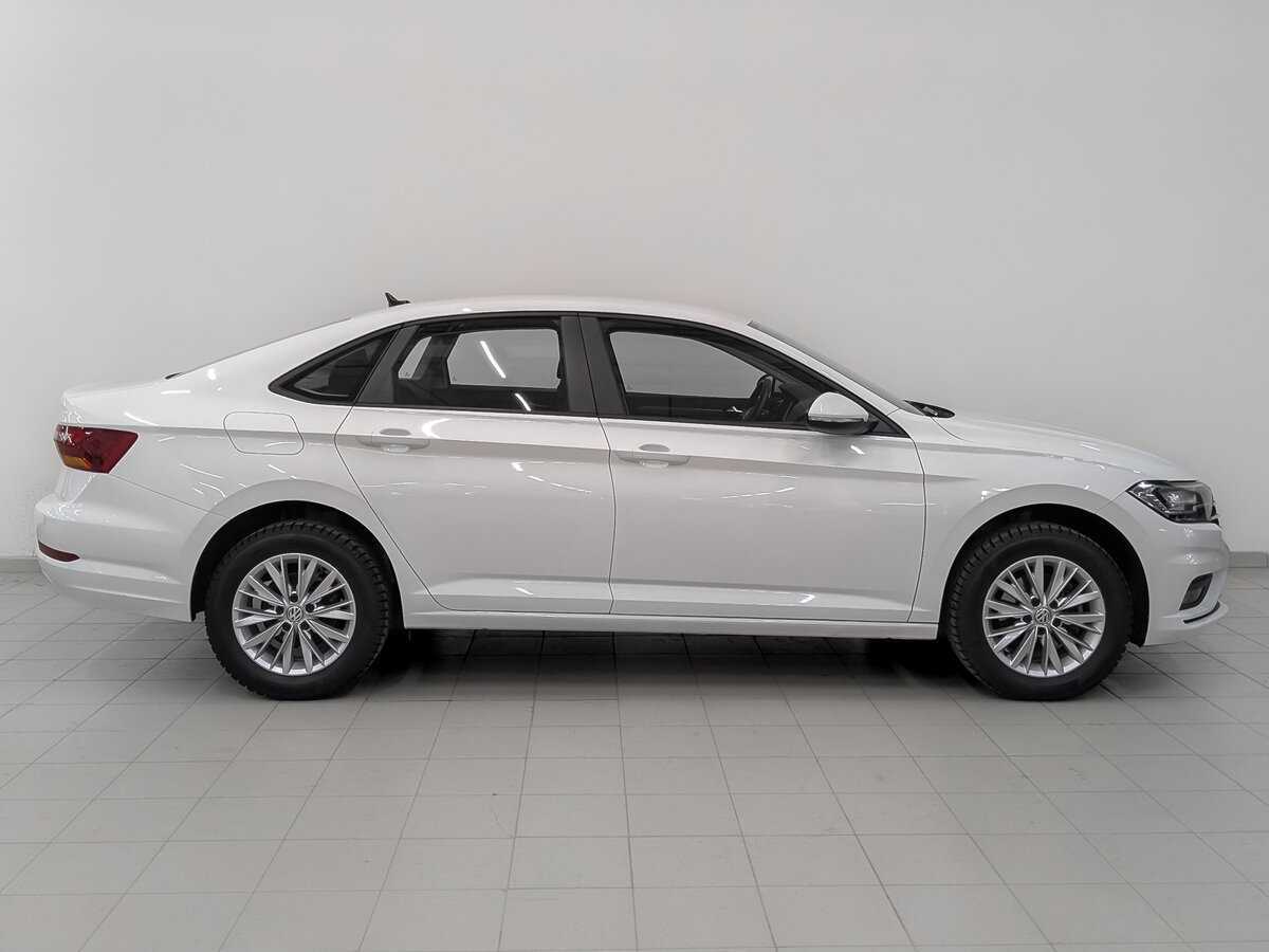 Volkswagen Jetta 2020 года с пробегом. Фото: #3
