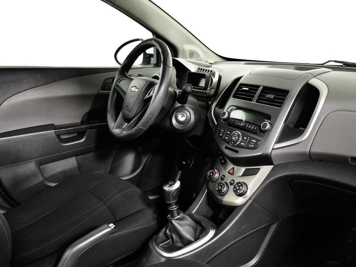 Chevrolet Aveo 2012 года с пробегом. Фото: #8