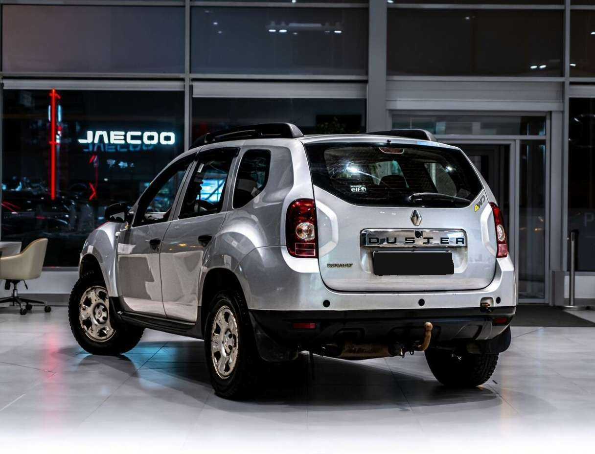 Renault Duster 2013 года с пробегом. Фото: #3