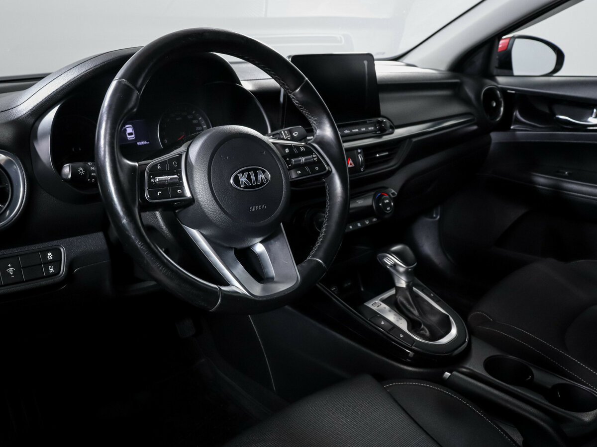 Kia Cerato 2019 года с пробегом. Фото: #10
