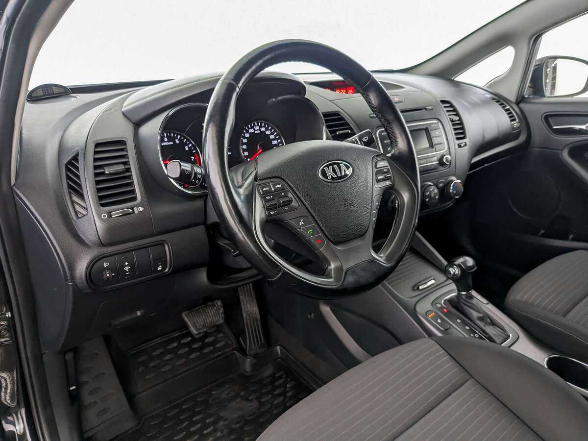 Kia Cerato 2015 года с пробегом. Фото: #13