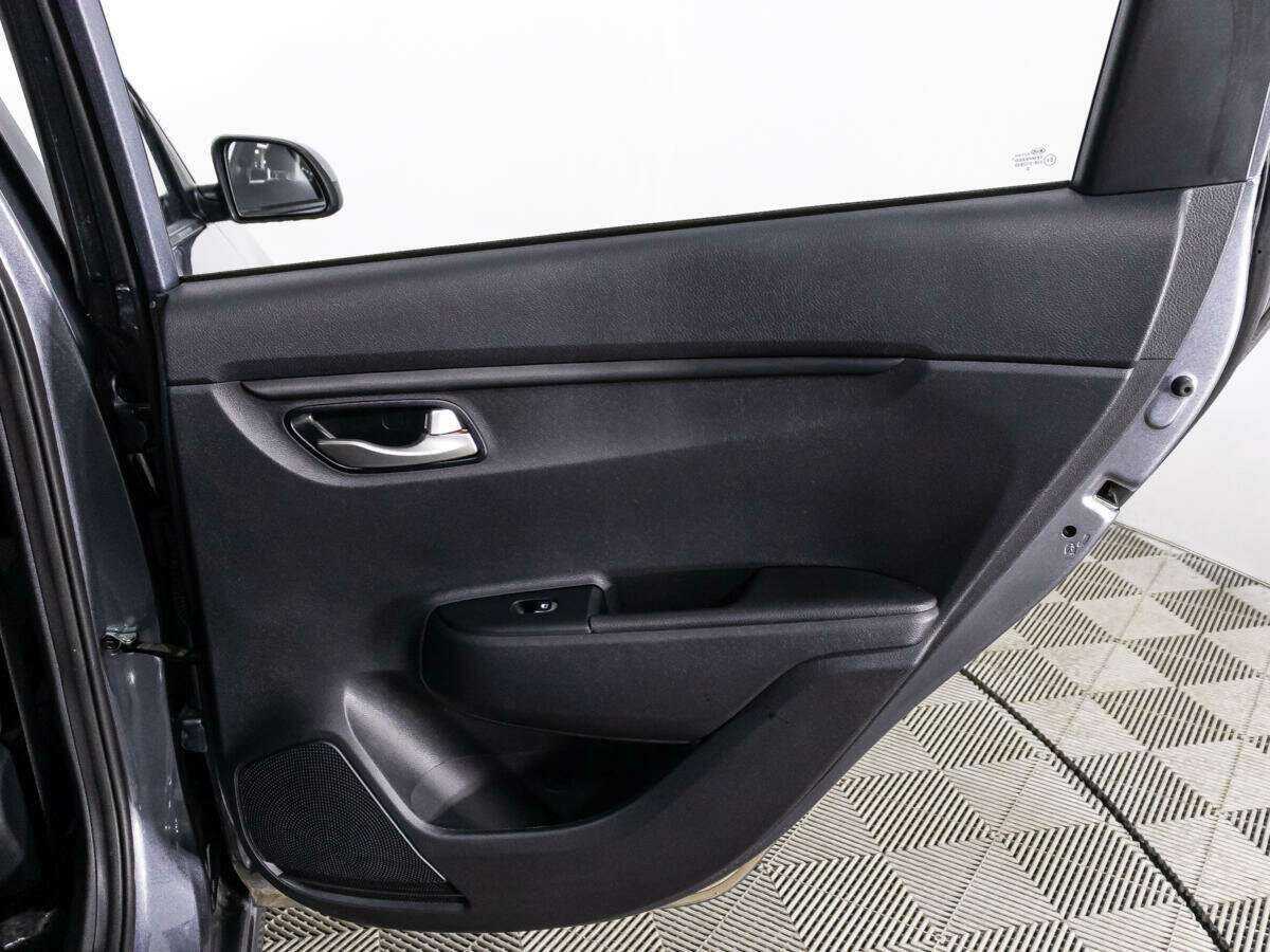Kia Rio 2021 года с пробегом. Фото: #23