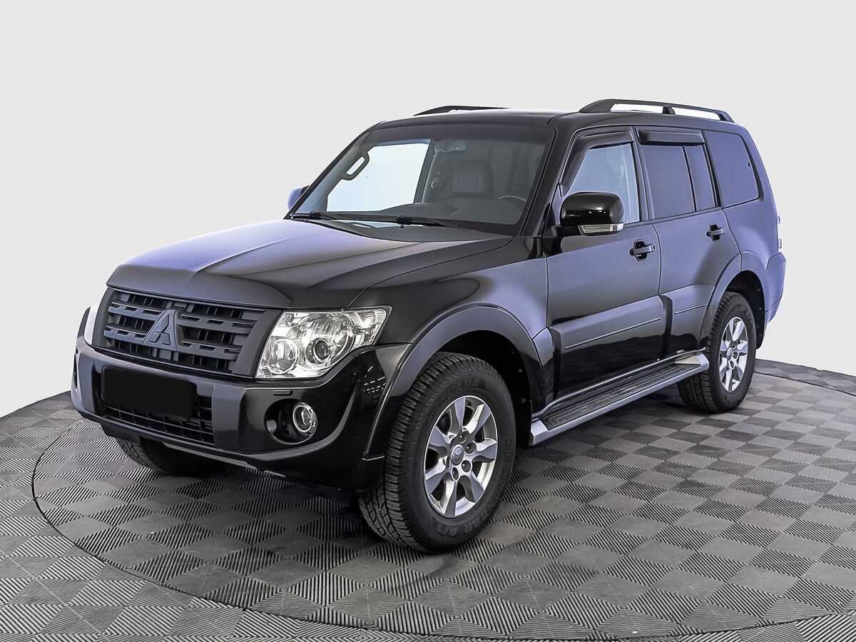 Mitsubishi Pajero 2013 года с пробегом. Фото: #0