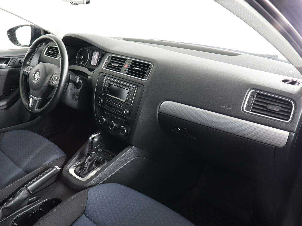 Volkswagen Jetta 2013 года с пробегом. Фото: #8