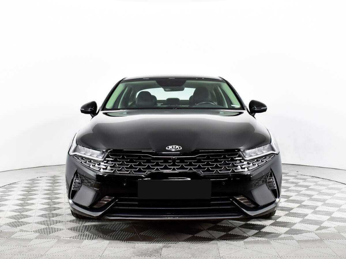Kia K5 2021 года с пробегом. Фото: #1