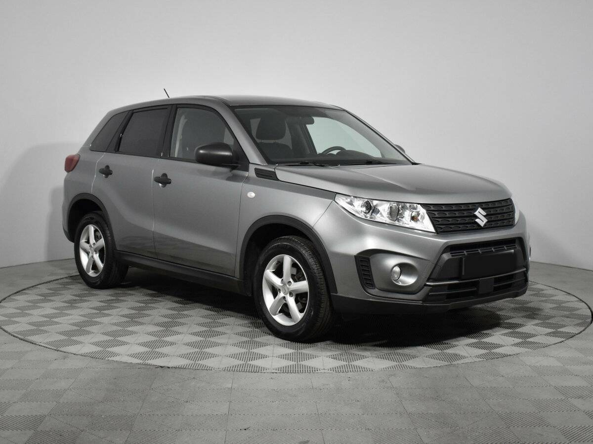 Suzuki Vitara 2019 года с пробегом. Фото: #2