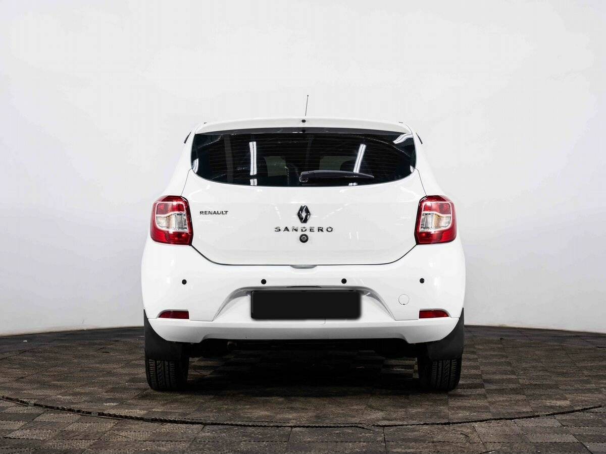 Renault Sandero 2016 года с пробегом. Фото: #4